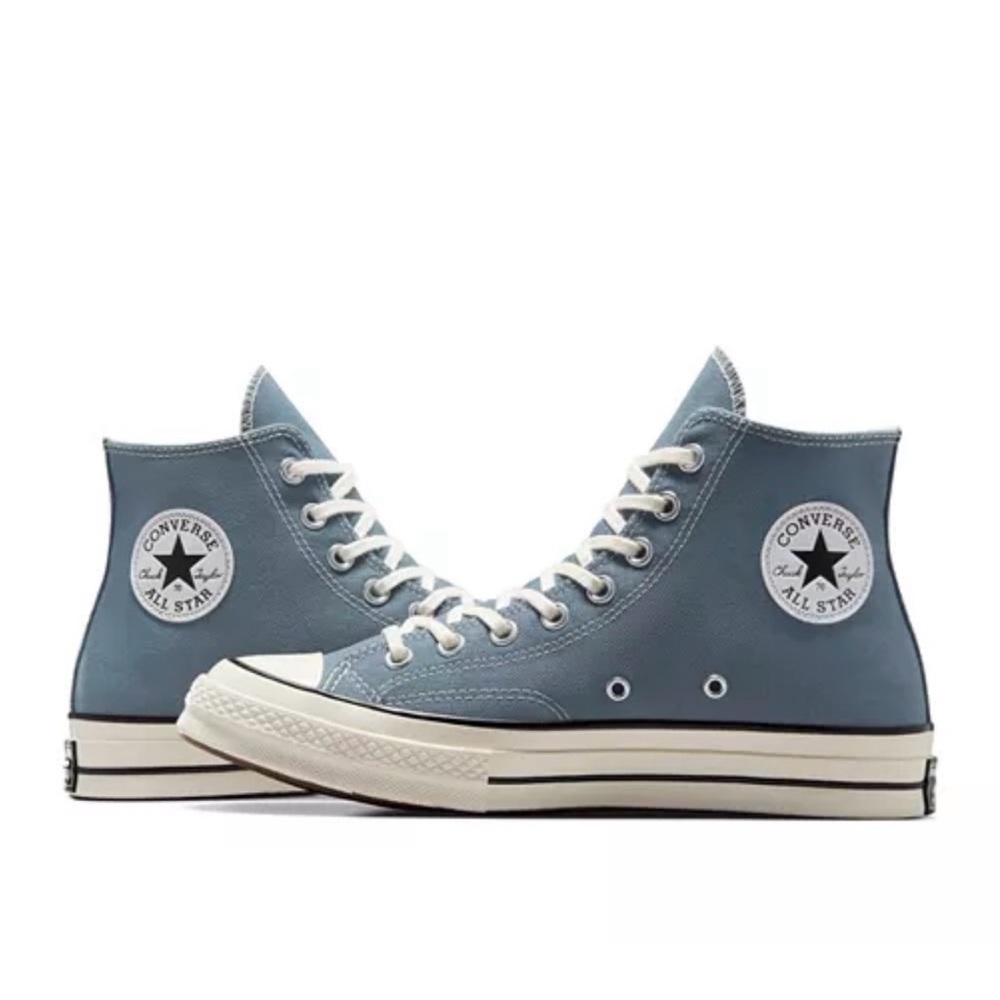 Converse Classic Blue High-Tops - Picture 4 of 9